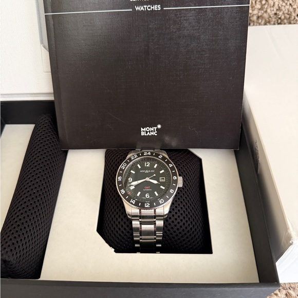 Montblanc 1858 GMT automatic Black Stainless Steel Watch Mens 2025 dated watch - Picture 4 of 17